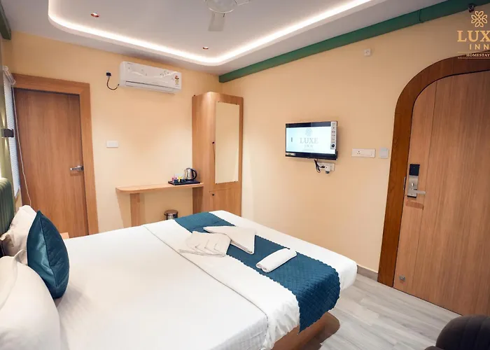 Luxe Inn