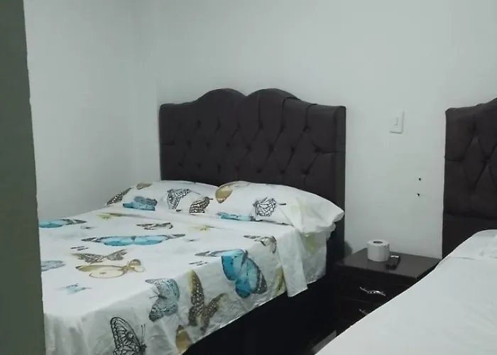 Hotel Brisas Del Salazar Villeta