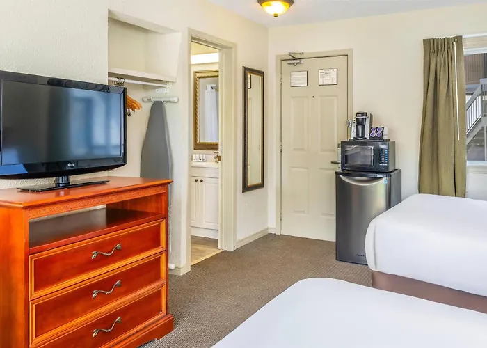 Travelodge By Wyndham Gananoque