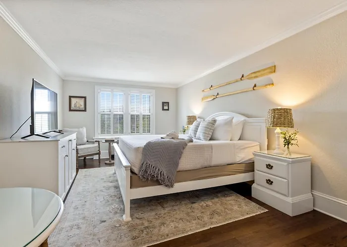 The Tranquil House Inn