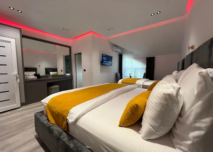 Breezy Hotel