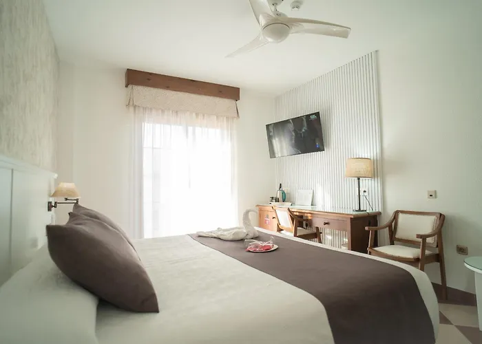 Hotel Avenida Tropical By Bossh! Hotels