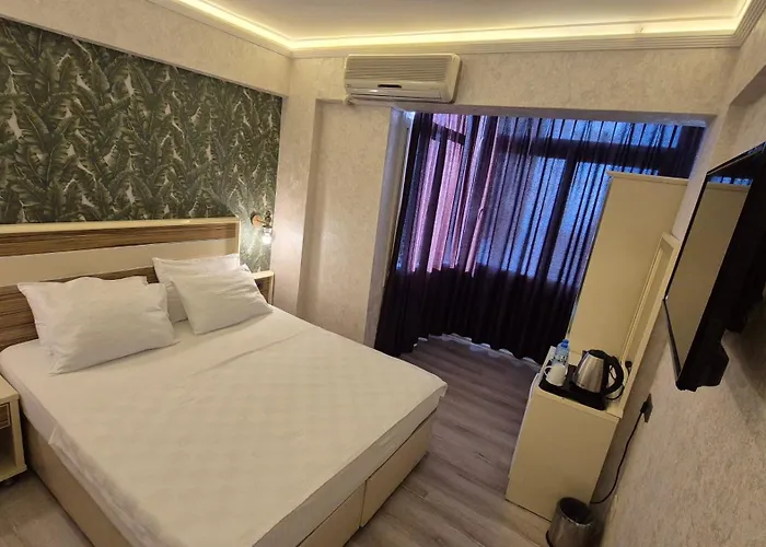Best Smyrna Hotel