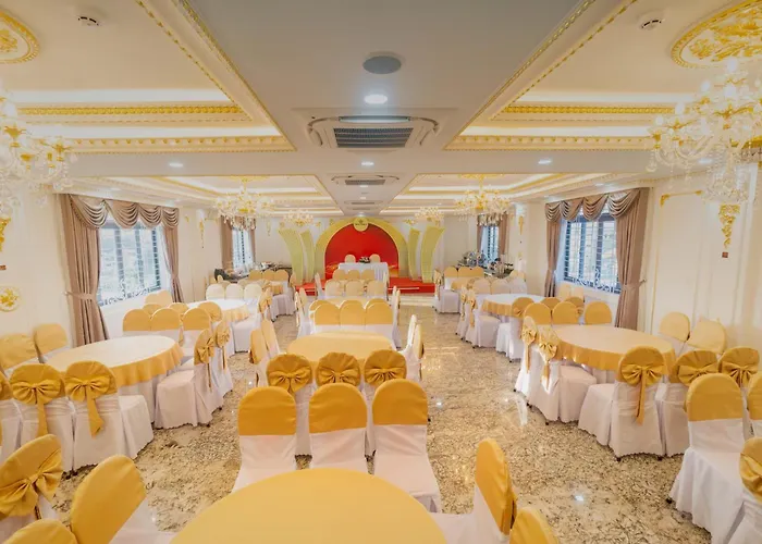 New Palace Hotel