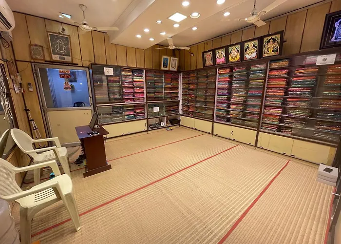 Akg Lodge