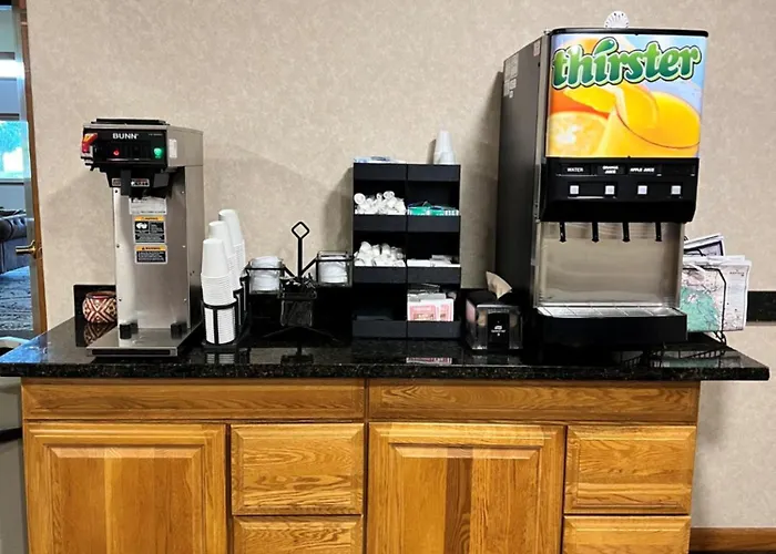 Serena Inn & Suites