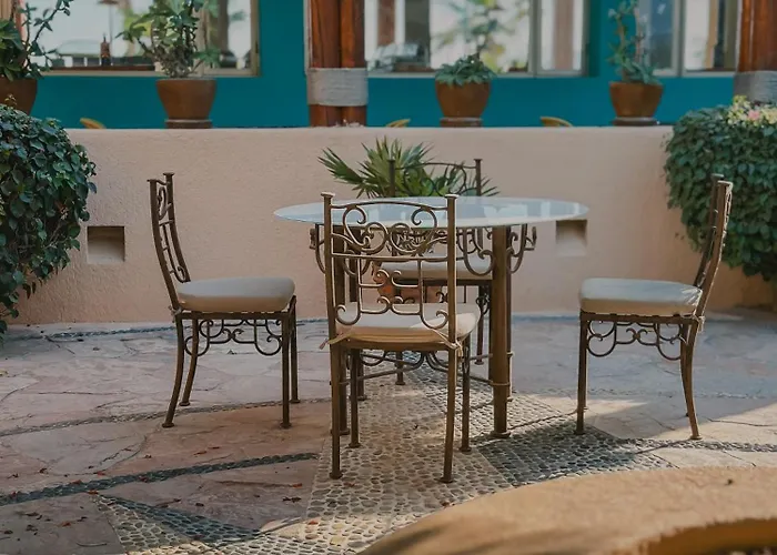 Hotel Los Patios