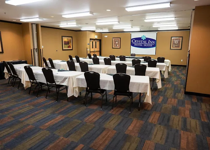 Crystal Inn Hotel & Suites - West Valley City
