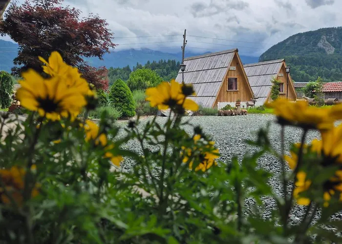 Garden ECO houses Čebelica