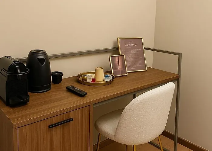 Urban Hotel