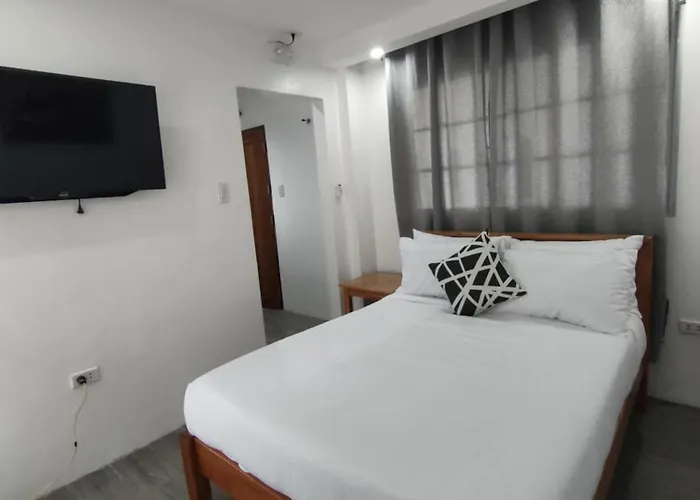Ola De Baler Hotel
