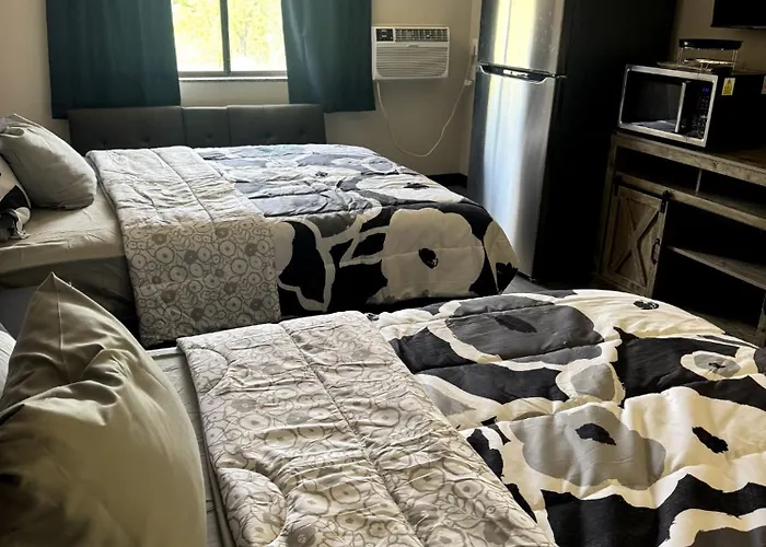 The Suite Inn