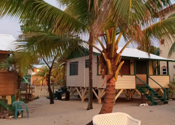 Coconut Cottage -Westbys Coconut Cottage Placencia
