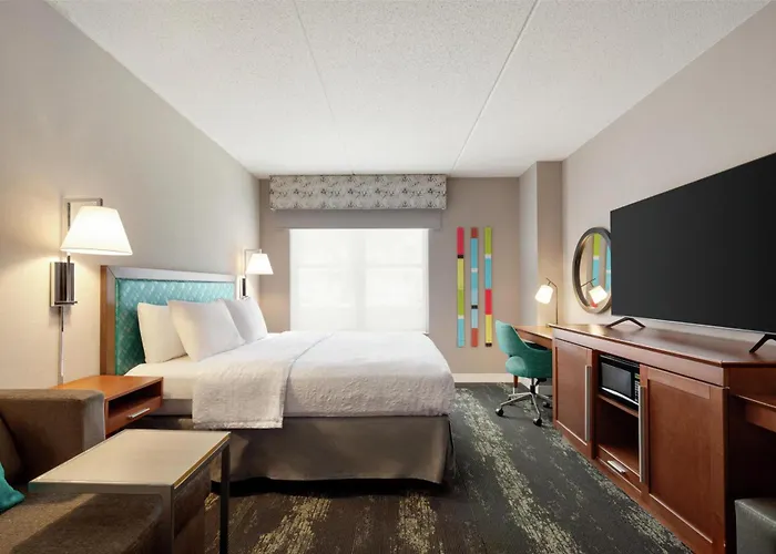 Hampton Inn At Tin Lizzie Gaming Resort