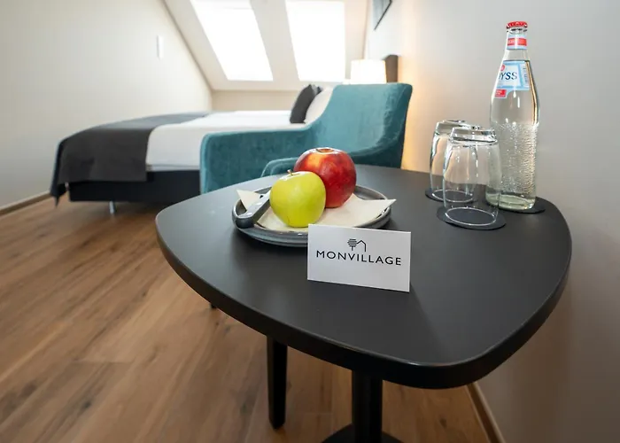 Hotel Monvillage