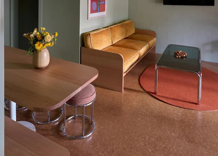 River Drive Motel