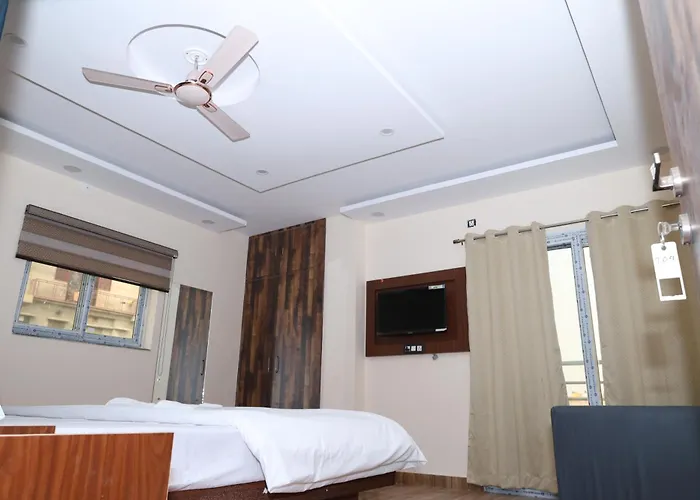 Hotel Siddhi Residency 200 Meter From Aiims