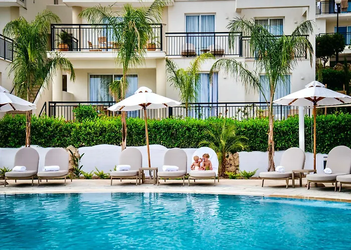 Wellclub Resort - Suites & Wellness
