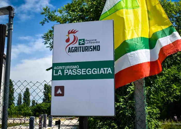 Agri Campeggio La Passeggiata Solo Posti Campeggio Camper Roulotte Tende
