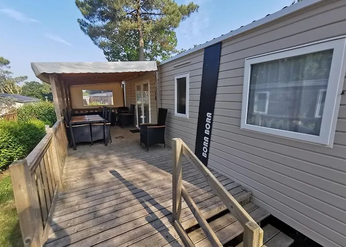 Mobil-Home 8 Places Camping Kerlann