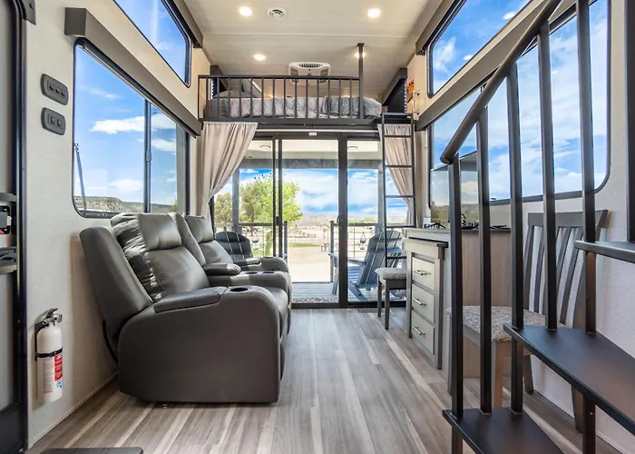Tiny Home Lodge Near Zion And Bryce National Parks Hot Tub Coyote Moon