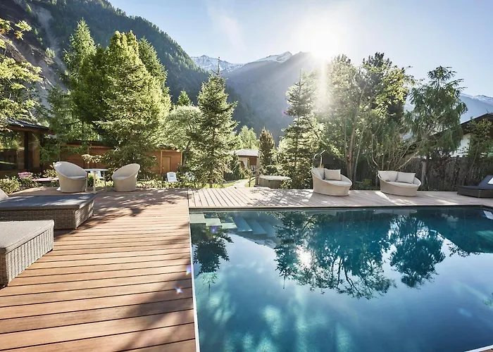 Goldene Rose Karthaus A Member Of Small Luxury Hotels Of The World