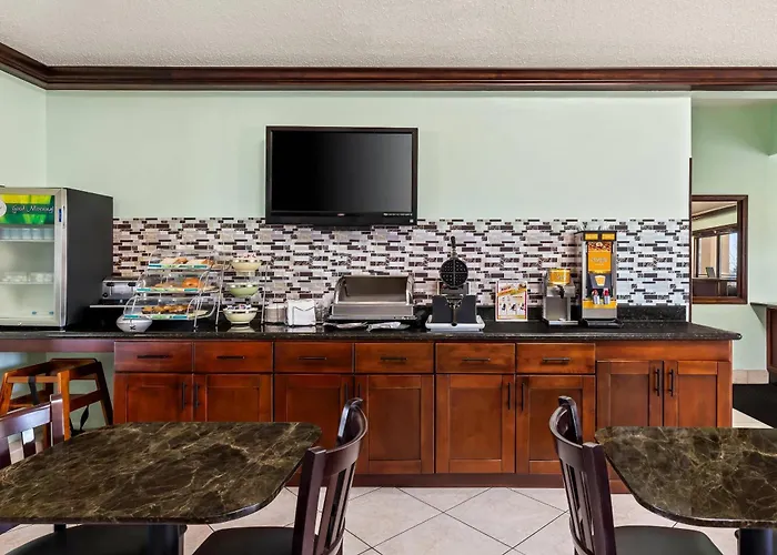 Quality Inn & Suites Seville