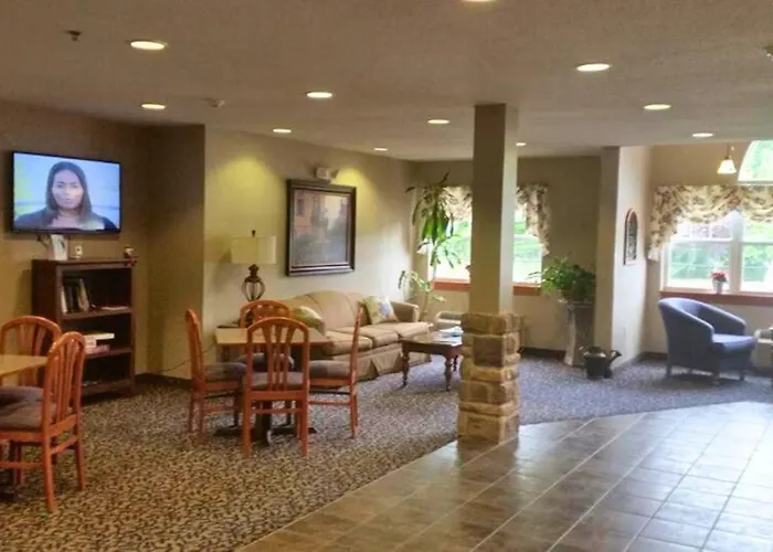 Microtel Inn & Suites By Wyndham Hazelton/Bruceton Mills