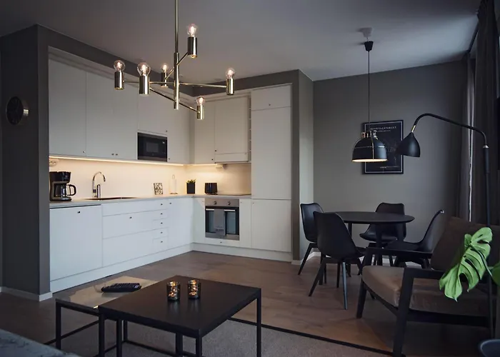 Sky Hotel City Apartments