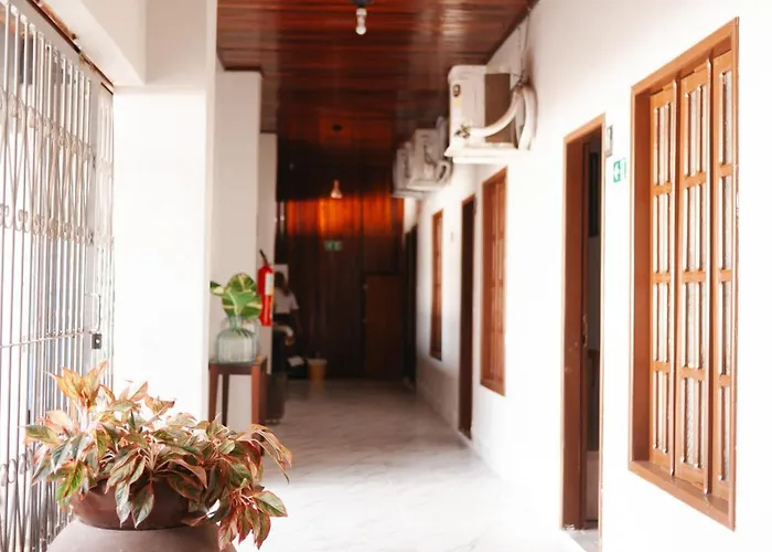 Hotel Indiana