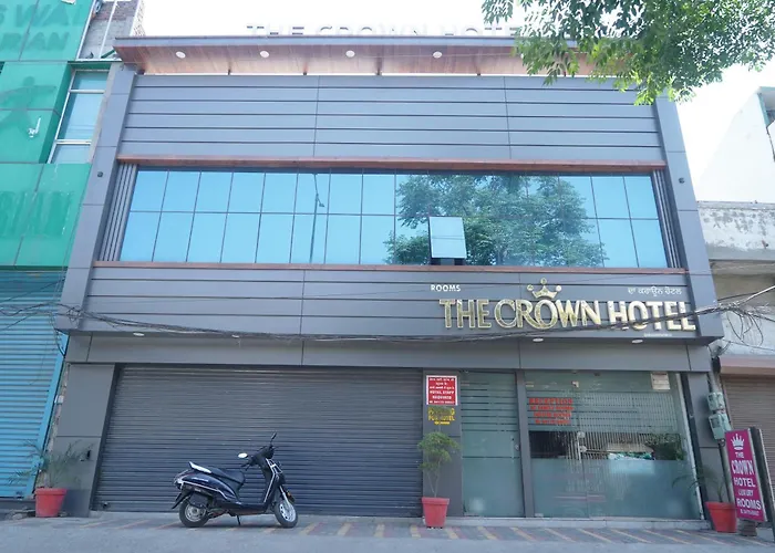 The Crown Hotel