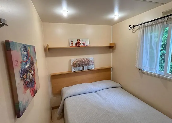 Bungalow Con Jardin