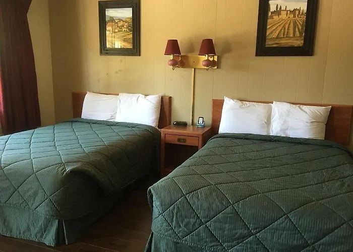 Colfax Motorlodge