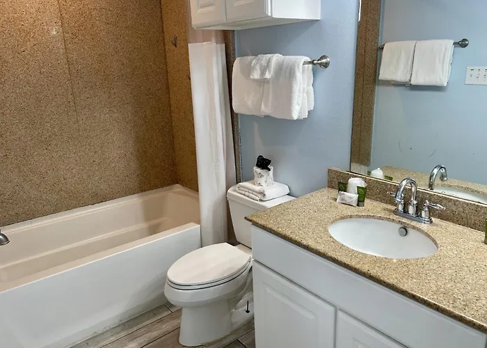 Beachgate Condo Suites And Hotel 512Ab Condo