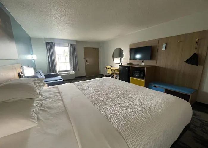 Days Inn & Suites By Wyndham York