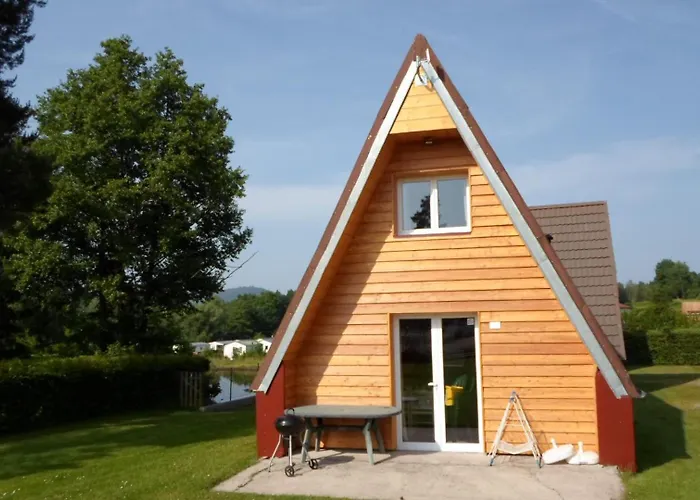 Camping Les Pinasses