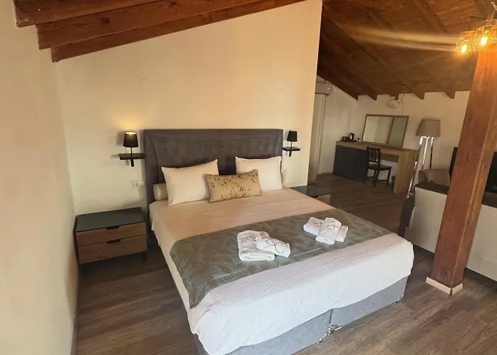 Aria Seaside Retreat - Ex Regos Resort Hotel