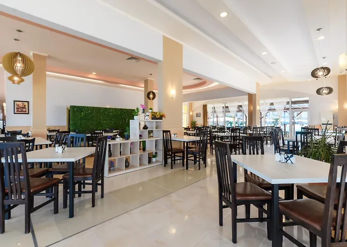 Midia Family Resort