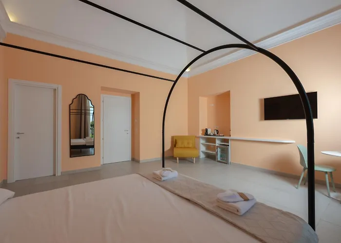 Aria Rooms