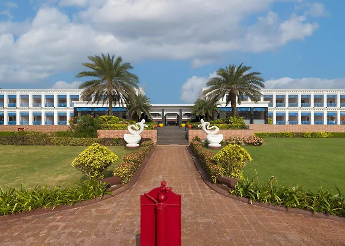 Mayfair Palm Beach Resort