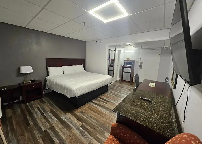 Center Street Value Inn