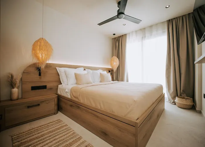 La Brise Luxury Suites