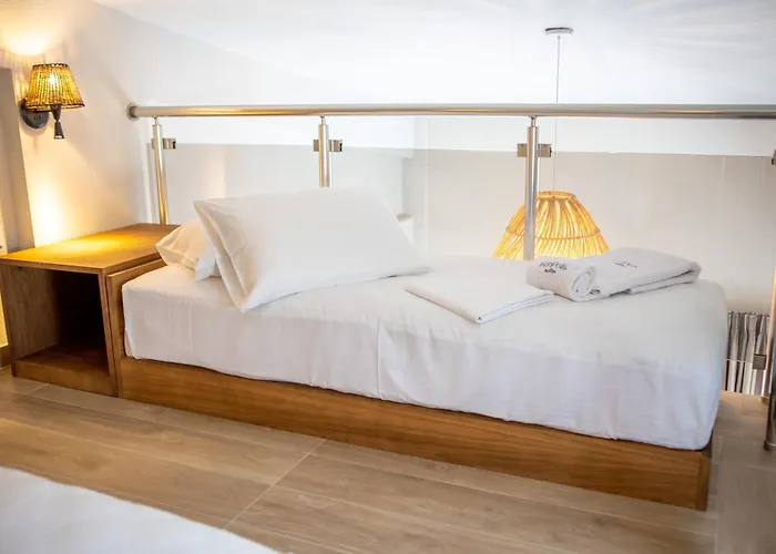 Konpolis Suites - Adults Only Over 12