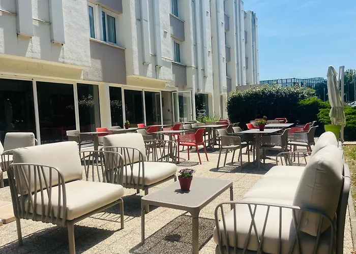 Brit Hotel Bordeaux Aeroport - Le Soretel