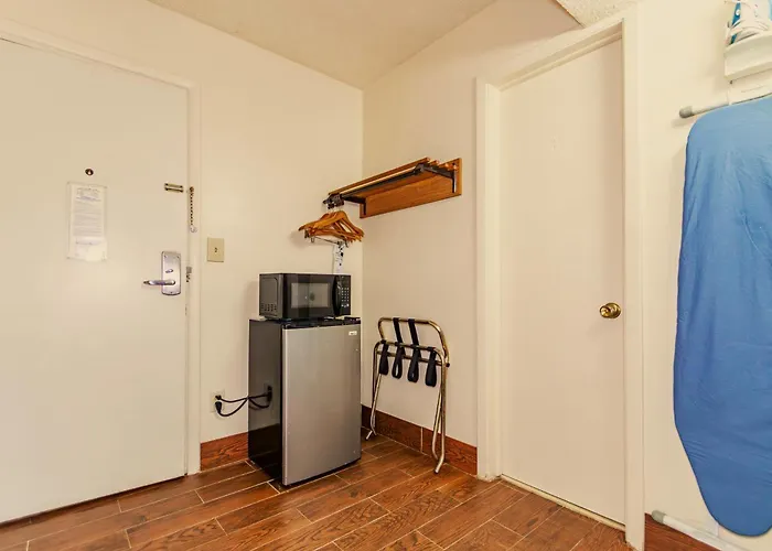 Americas Best Value Inn Ashtabula/Austinburg