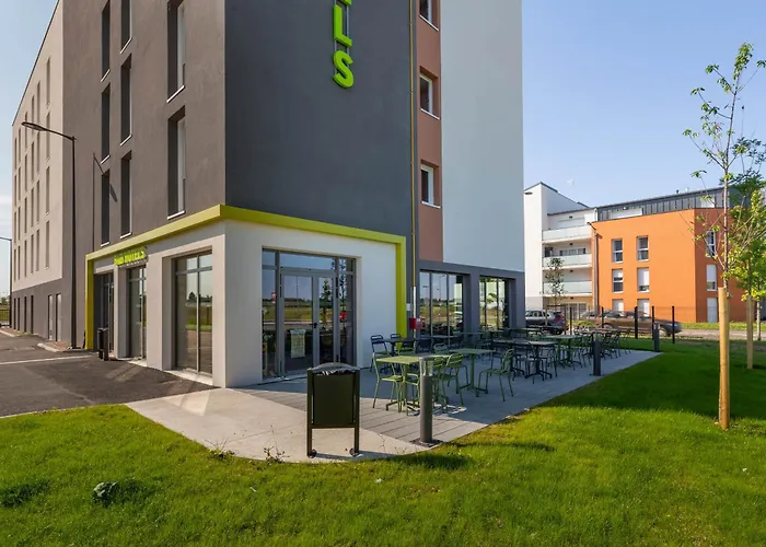 B&B Hotel Orleans Saran 3 Etoiles