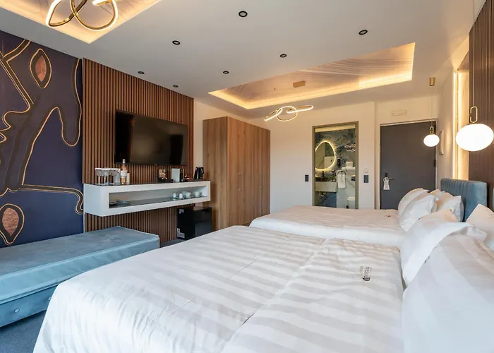 Greek House Hotel