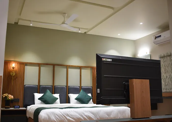 Hotel The Sankalp Retreat