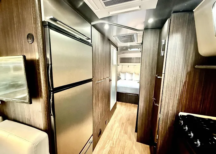 Airstream Canyon