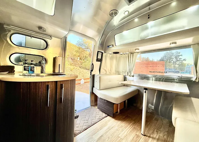 Airstream Canyon